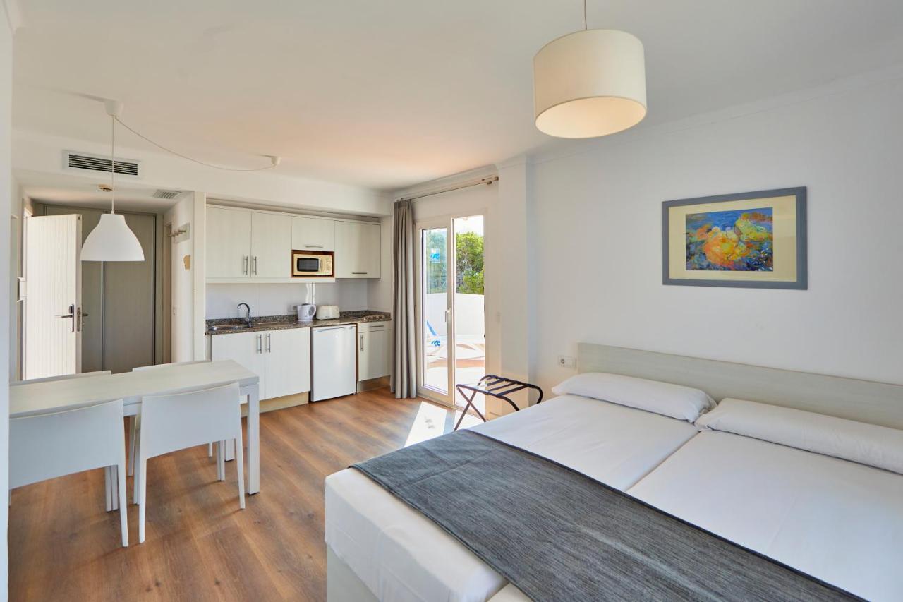 Ola Apartamentos Cala D'Or Exterior photo
